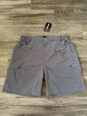 Men's Gray EZRUN Lightweight Cargo Shorts